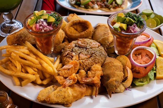 Mariscada La Costa para 2 Personas / La Costa Seafood Platter for 2.