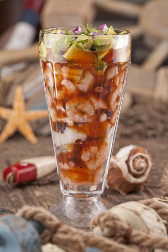 Campechana Mediana / Medium Mixed Seafood Cocktail.